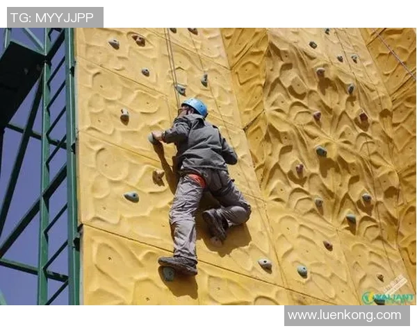 上海攀岩队荣登攀岩状态排行榜第一名展现卓越实力与团队精神