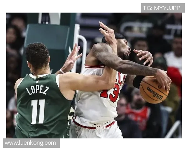 公牛对雄鹿最新直播信息及比赛精彩回顾分析 公牛对雄鹿最新直播信息及比赛精彩回顾分析