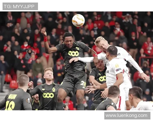 布拉迪与布拉加的激烈对决揭示了足球战术的精彩与魅力