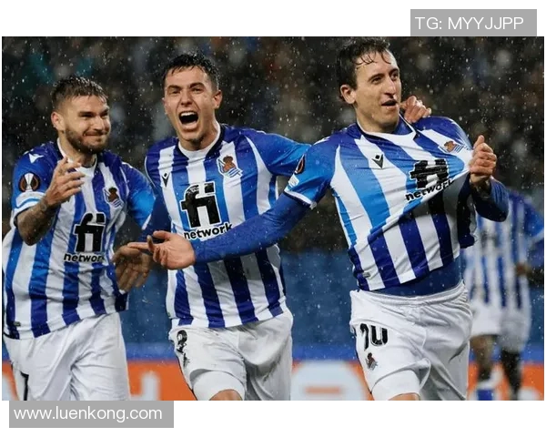 皇家社会与赫塔菲激战在即谁能在西甲赛场上笑到最后