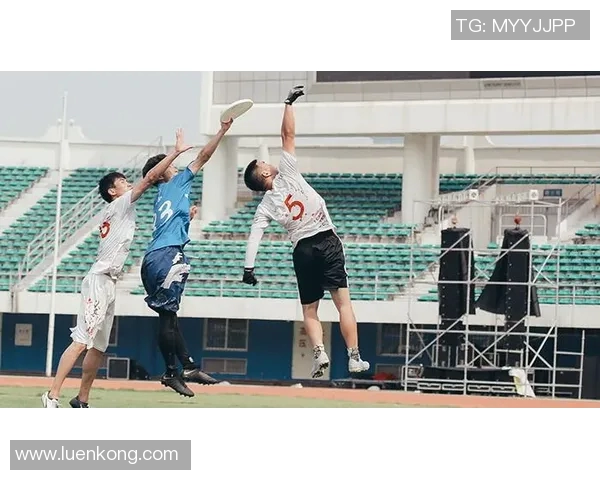 上海飞盘队在极限运动世界杯中的实力展现与未来潜力分析 上海飞盘队在极限运动世界杯中的实力展现与未来潜力分析