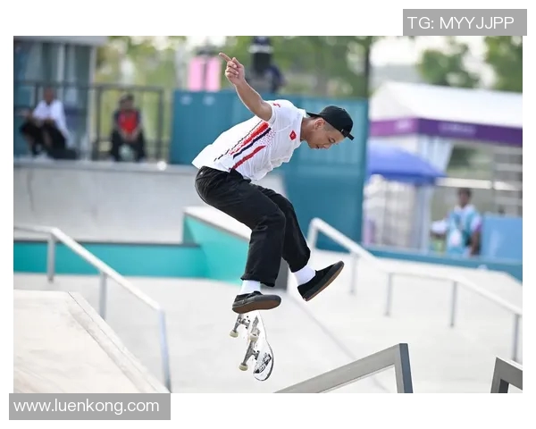 杭州滑板队在世界街舞大赛积分榜中以58分稳居第一名 杭州滑板队在世界街舞大赛积分榜中以58分稳居第一名