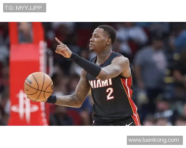 特里罗齐尔在NBA赛场上的崛起与未来发展潜力分析 特里罗齐尔在NBA赛场上的崛起与未来发展潜力分析