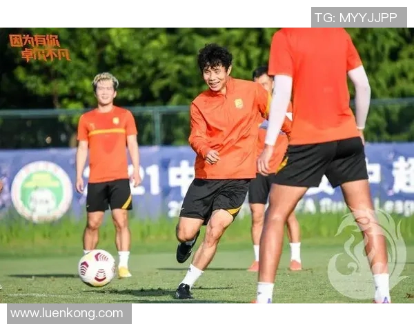 武汉滑板队防守战术深度解析与实战应用探讨