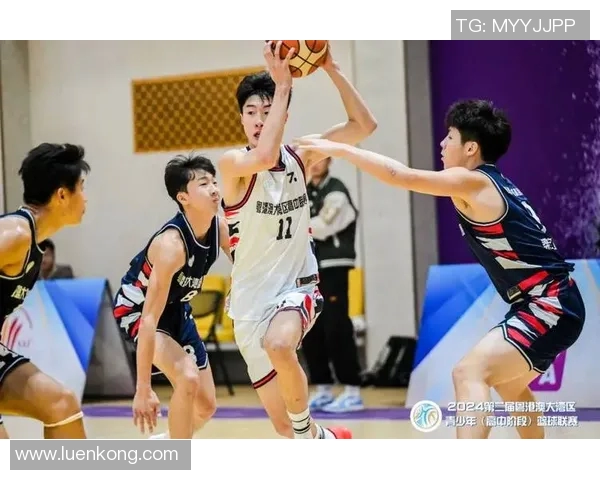 广东与深圳精彩对决全赛视频回顾尽享篮球盛宴
